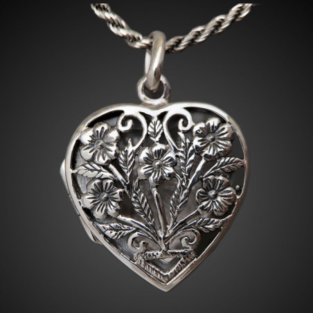 Locket pendant "Forget-me-not flowers" medium size sterling silver